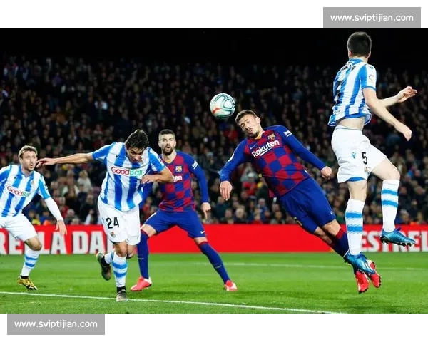 巴萨对决西班牙人德比火花再燃联赛焦点荣耀巅峰之夜全面碰撞